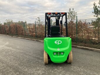 Čelní vysokozdvižný vozík EFL302X4; 80V/200Ah |PS6183| - 5