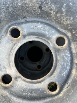 Sada pneu 175/65R14 zimni - 5