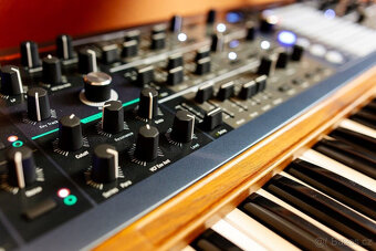 Analogový syntezátor Arturia PolyBrute - v perfektním stavu - 5
