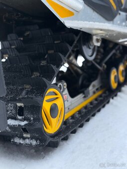 Skidoo mxz 800HO R - 5