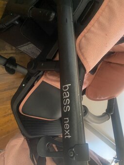 Kočárek značka bass next - 5