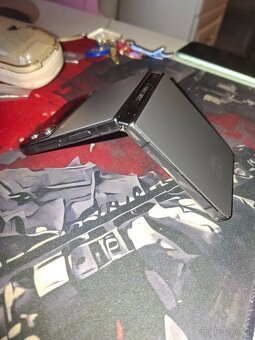Z4 FLIP SAMSUNG 256GB,8GB - 5