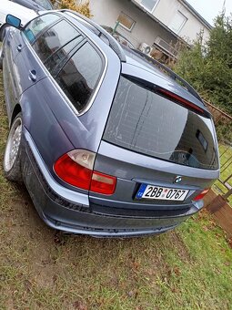 BMW E46 330i manuál - 5