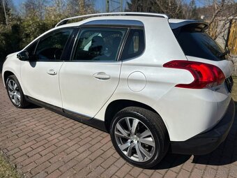 Peugeot 2008 1.2T 81kw AT Allure - 5