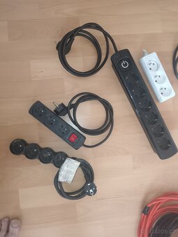 Kabely SCART,rozdvojky, prodlužovací kabely,kolakcial - 5