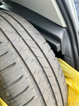 5x PNEU letní 195/65 R15 - 5