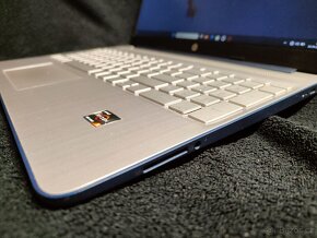 HP Laptop 15s - 5