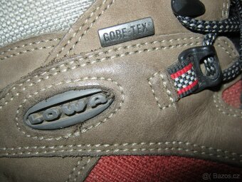 Dámské outdoorové boty Lowa GORE-TEX vel. 39,5, (6,0) - 5