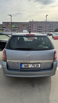 Opel Astra H Caravan 1.9 CDTI 74Kw - 5