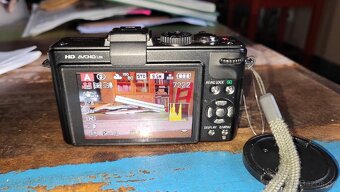 Panasonic Lumix DMC-LX5 - 5