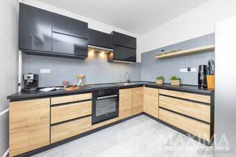 Dům 6 a více o ploše 348 m2 - Bučovice, Marefy - 5