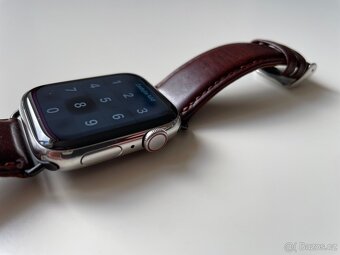 Apple Watch 4 stainless steel - 5