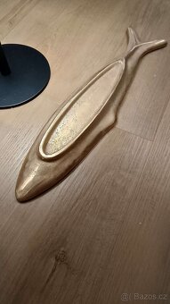 Bronzový tác s motivem ryby - 5