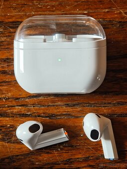 Sluchátka Samsung Galaxy Buds 3 - 5