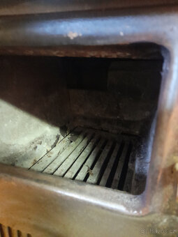 Prodám kachlová kamna Kabourky - 5