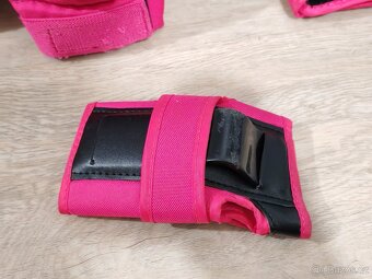 Dětské rostouci kolečkové brusle - 5