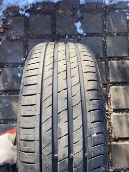 225/50/17 letní - 5