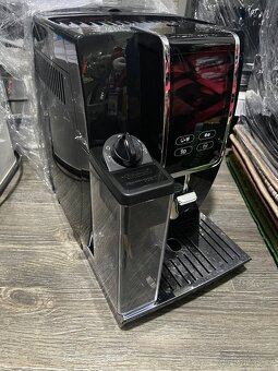 Delonghi Dinamica Plus 370.70.B - 5