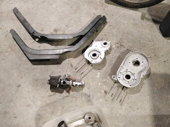 Babetta 210 + díly - 5