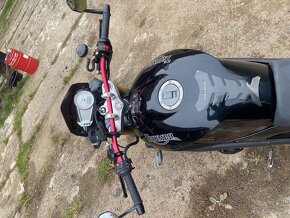 Triumph speed triple 1050 - 5