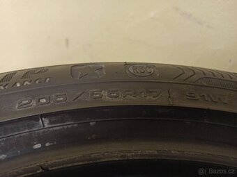 Goodyear 205/55 R17 91W 1x5-5,5mm; 1x4,5-5mm - 5