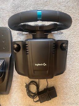 Logitech G29 Driving Force - 5