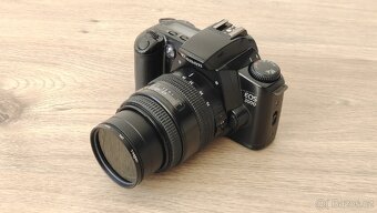 CANON EOS 3000 - 5