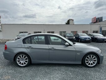 BMW 320D e90 120kW Xenony - 5