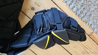 Brankářská vesta CCM Axis 1.9 int. L - 5