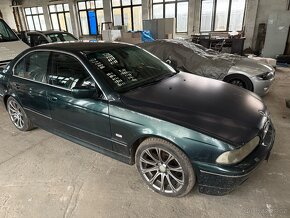 BMW e39 525i Nepojízdné - 5