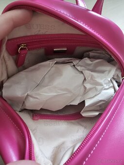 Guess Backpack J3GZ14 WFHF0 – růžový - 5
