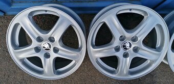 4ks Alu kola 5X100 15" Fabia 3,Rapid - TOP STAV - 5