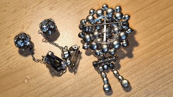 Štrasové náušnice a brož. - 5