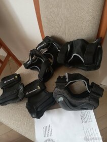 Prodám inline chrániče 6 kusů. Celé komplet. - 5