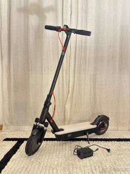 Elektrokoloběžka Jane 250 W - 5