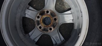 Enzo kola 15" - 5