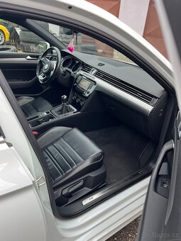 VW Passat B8 2.0 TDi 140kw r-line - 5