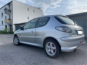 Prodám Peugeot 206 1.4i 55kW JBL EDICE - 5