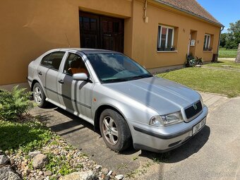 Prodám Škoda Octavie 1,6i - 5