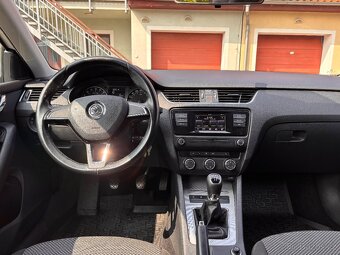 Škoda Octavia Kombi 1.6 TDI 81kw - 5