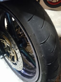 Suzuki SV 650S - 5