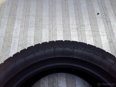 ZIMNÍ PNEU PIRELLI SOTTOZERO -- 225/55/R17" -- 2X - 5