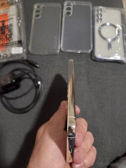 Samsung Galaxy S23+ - 5