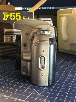 NIKON F55 - 5