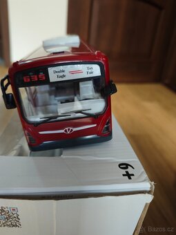 Autobus na dálkové ovládání - 5