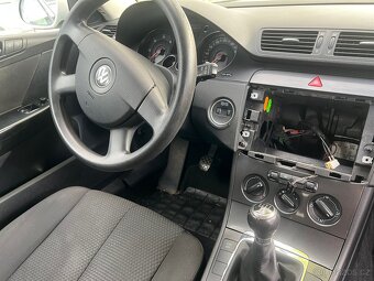Prodám díly na Pasat b6 1.9tdi - 5