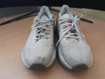 PC:3419KČ ASICS NOVABLAST4 44 EU 28CM V ZÁRUCE K PRODEJI - 5