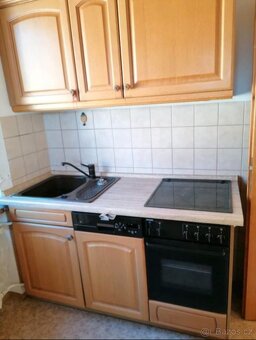 Rustikální linka se spotřebiči a jídelním koutem,5435 - 5