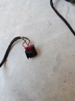 Pravé zrcátko Škoda Octavia r.v. 09-13 - 5