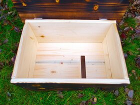 Domek budka pro ježky na podzim - 5